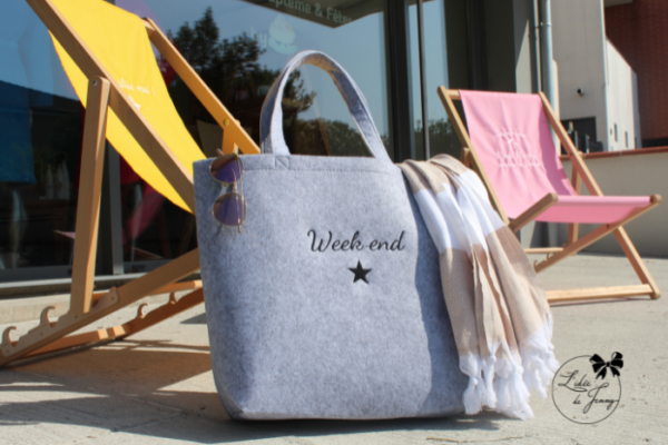 Sac feutrine gris brodé