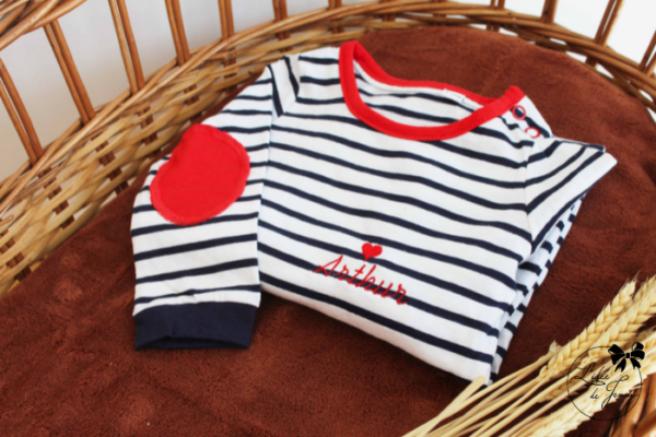 Pyjama marinière rayé bleu et blanc personnalisé pour bébé