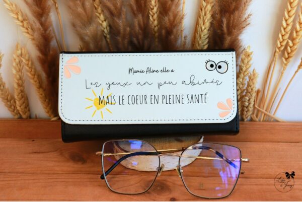 Boîte à lunettes cadeau Fête des Mamies personnalisable