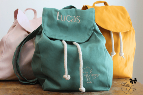 Sac à dos personnalisable enfant brodé avec prénom et motif