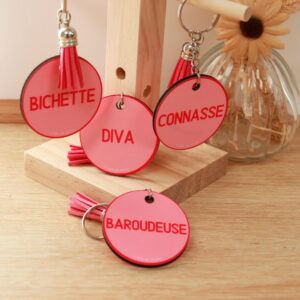 Porte-clé diva, Porte-clé connasse Porte-clé en bois rond rose, porte-clé humour pour femme